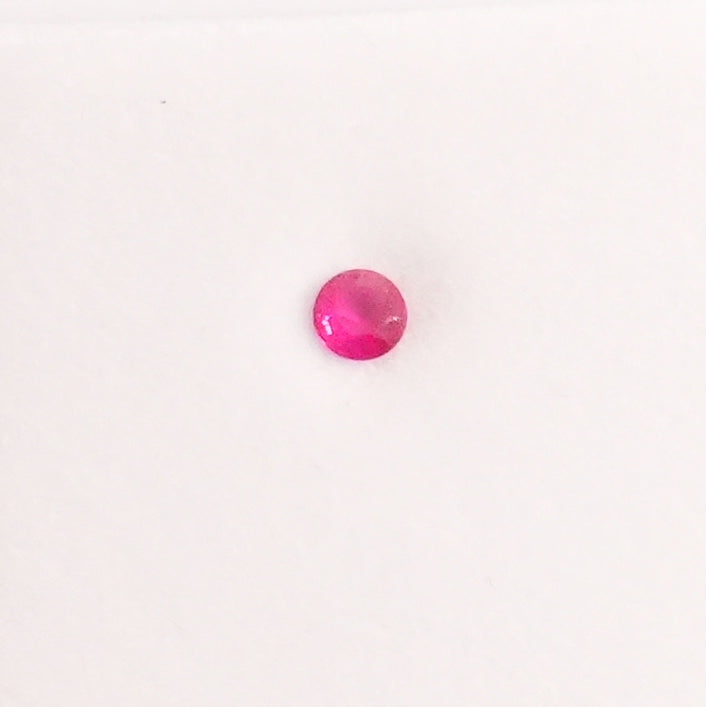 ルビー｜Ruby３.３ｍｍ * ３.３ｍｍ